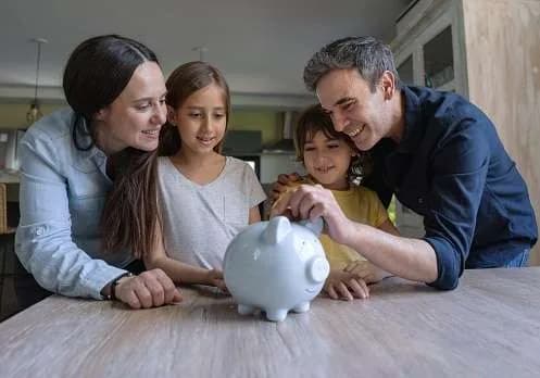 Finance 101 for Kids: How to Teach Your Kids Great Money Habits