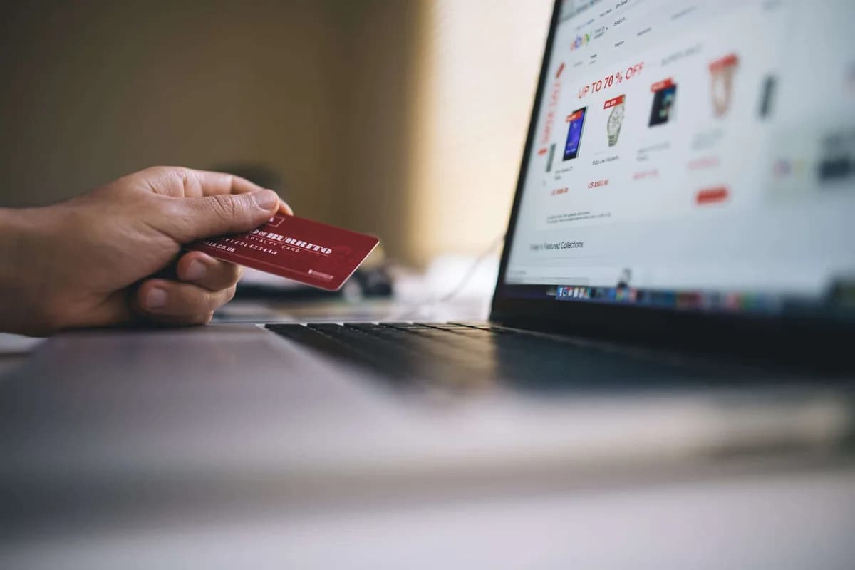 How Lenders Use Your Credit Scores