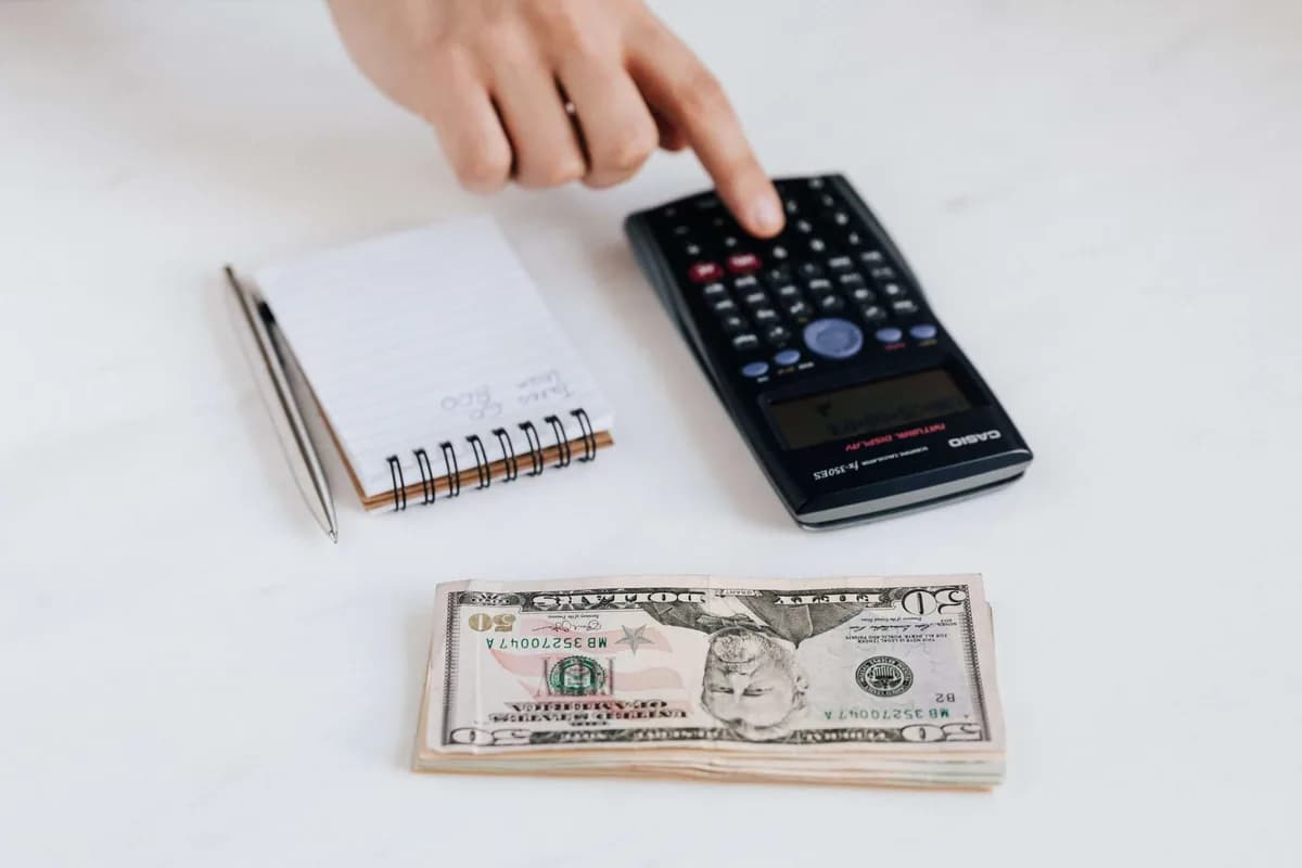 How to Set A Monthly College Savings Goal